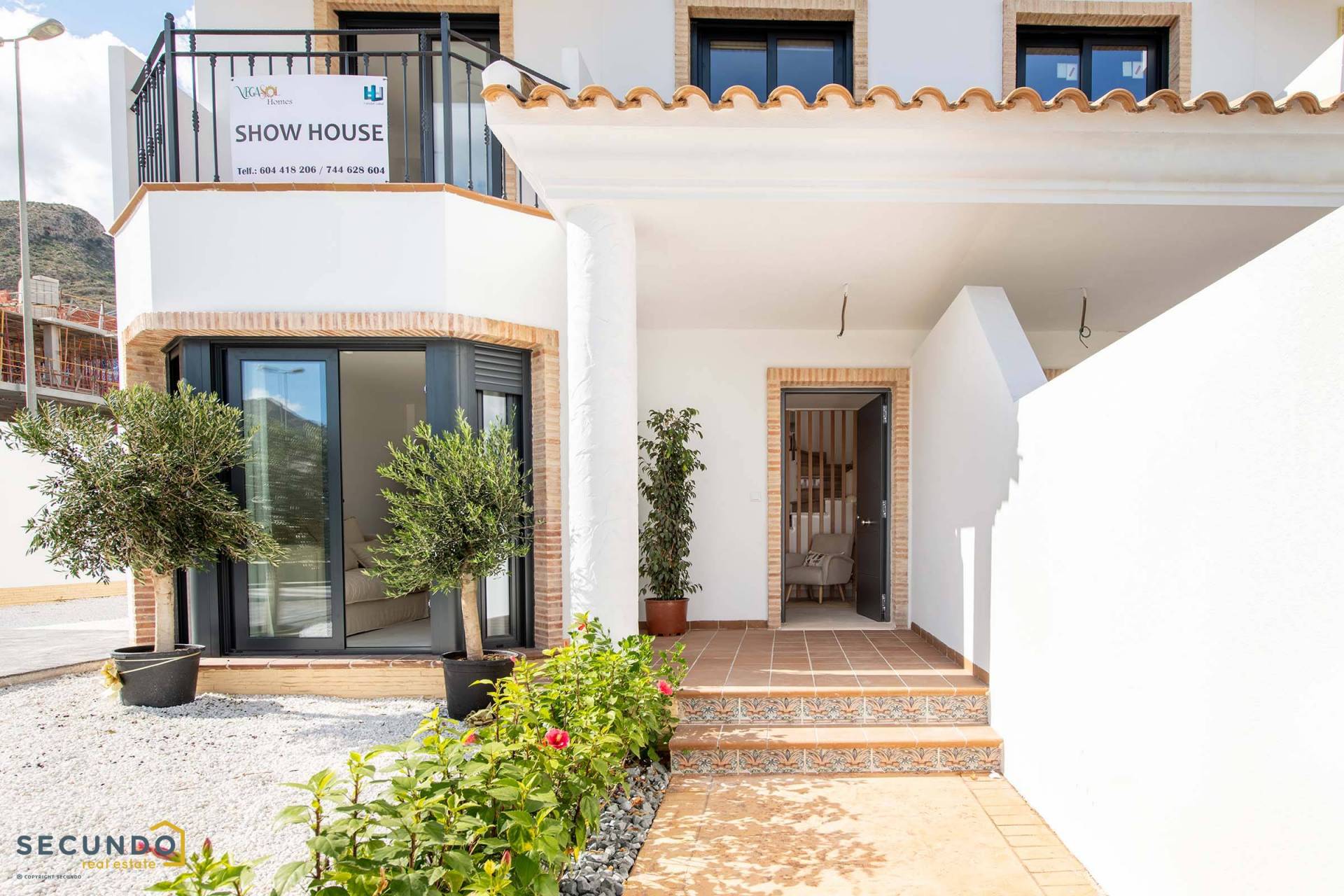 LAST UNITS! Cox: typical 3-bedroom terraced houses